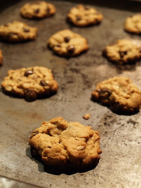 PB choco chip cookies by Mia