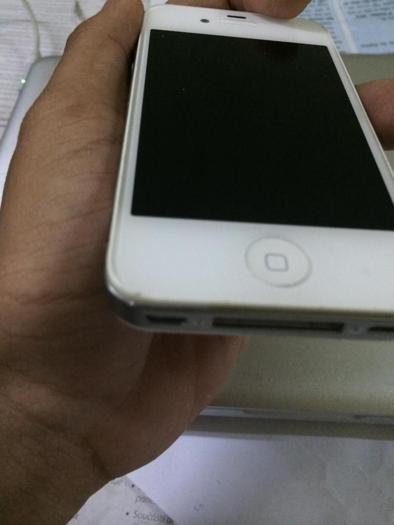 Cần Bán Iphonen 4S - 32Gb - Màu Trắng Quốc Tế 98% - 4