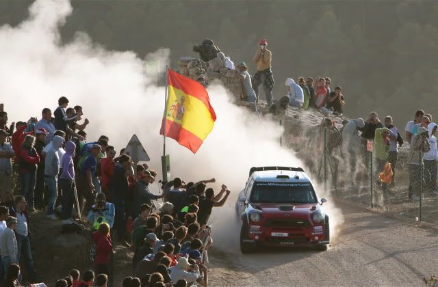 IMAGE: http://i657.photobucket.com/albums/uu294/tightangle/IMG_7424.jpg