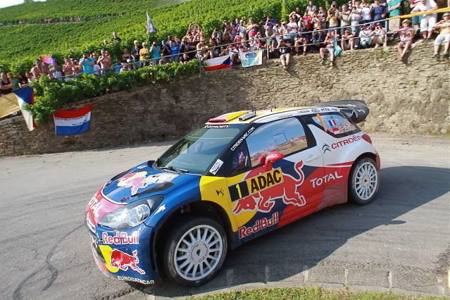 IMAGE: http://i657.photobucket.com/albums/uu294/tightangle/IMG_8405.jpg