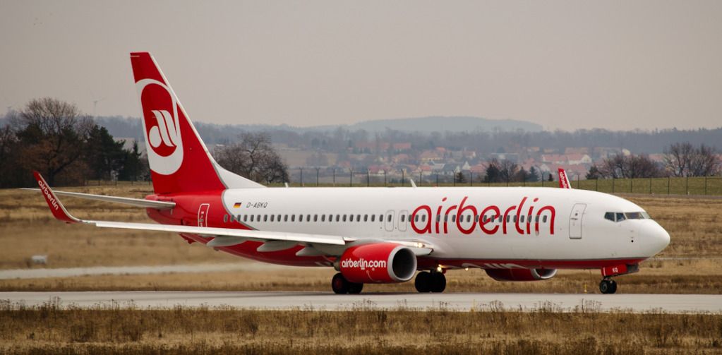 AirBerlin_B737-800_D-ABKQ_EDDC_20120304_001.jpg